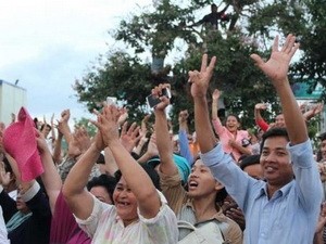 Partai oposisi Kamboja  meminta kepada Raja supaya menangani perselisihan tentang hasil pemilu Parlemen. - ảnh 1