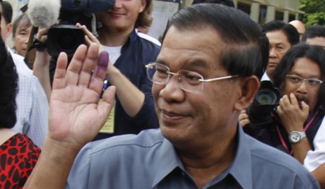  PM Kamboja  mengadakan sidang kebinet. - ảnh 1