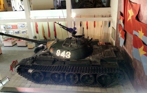 Museum Sejarah Militer Vietnam - tempat menyimpan sejarah heroisme dari bangsa Vietnam - ảnh 4