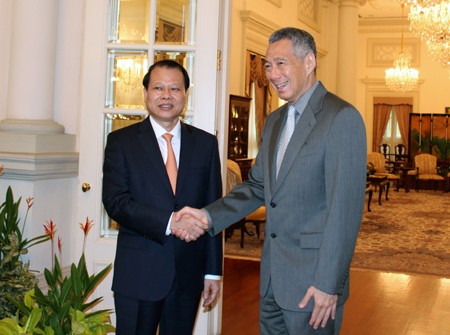 Vietnam dan Singapura  sepakat melaksanakan secara sukses  isi-isi kemitraan strategis - ảnh 1