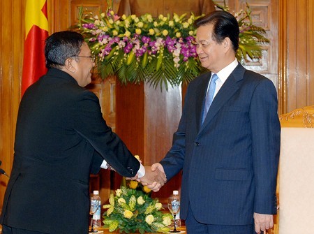 PM Vietnam, Nguyen Tan Dung  menerima Dubes Uni Emirat Arab dan Myanmar. - ảnh 2