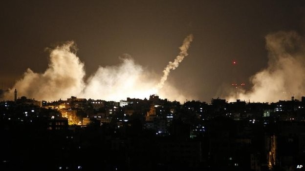 Israel memulai operasi serangan di darat terhadap jalur Gaza - ảnh 1