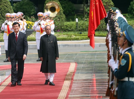 Vietnam dan India memperkuat kerjasama di banyak bidang. - ảnh 1