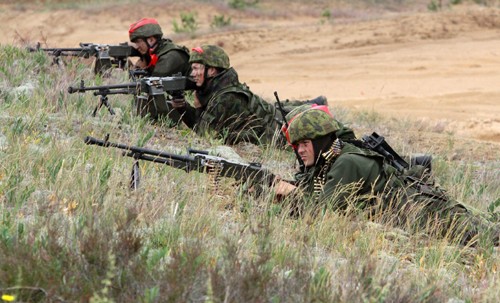 Polandia, Lituania dan Ukraina membentuk unit penjaga perdamaian bersama. - ảnh 1