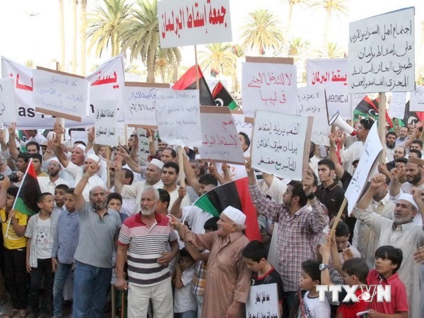 PBB berseru  mengadakan dialog  untuk menghentikan krisis di Libia - ảnh 1