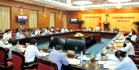 Komite Tetap MN Vietnam memberikan pendapat kepada  RUU tentang Pengadilan Rakyat  (amandemen) - ảnh 1