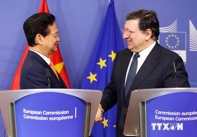 PM Vietnam Nguyen Tan Dung  mengakhiri kunjungan resmi di Kerajaan Belgia dan EU, memulai kunjungan resmi di Jerman - ảnh 1