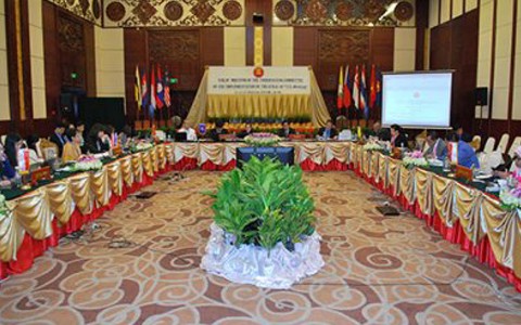 Konferensi  ke-16 Komite Koordinasi tentang pelaksanaan  Perjanjian  Perdagangan Barang Dagangan (CCA) di Laos - ảnh 1