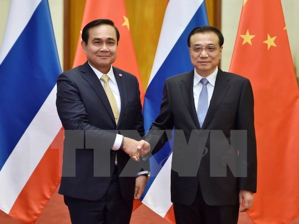 Thailand-Tiongkok  mendorong hubungan bilateral. - ảnh 1