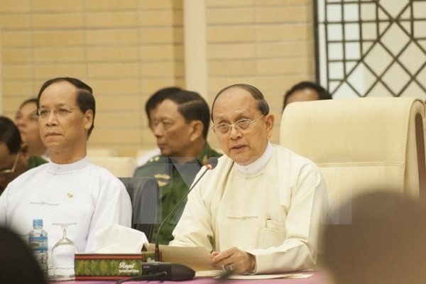 Pemerintah Myanmar menemui para wakil dari  kelompok etnis. - ảnh 1