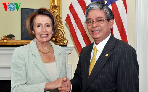 Pemimpin Partai Demokrat  di Parlemen Amerika Serikat akan segera berkunjung di Vietnam - ảnh 1