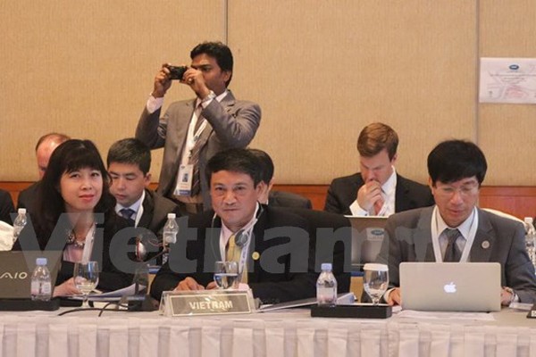 Vietnam menghadiri Konferensi Menteri Informasi dan Komunikasi APEC. - ảnh 1