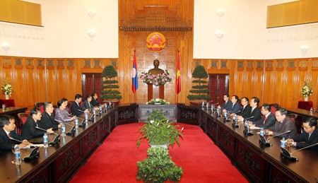 PM Vietnam, Nguyen Tan Dung menerima Ketua Parlemen Laos dan Ketua Majelis Rendah India. - ảnh 1