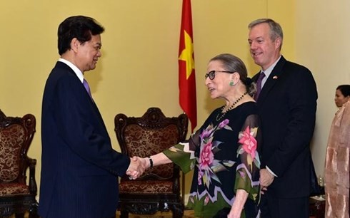 PM Vietnam, Nguyen Tan Dung menerima  Hakim Mahkamah Agung AS - ảnh 1