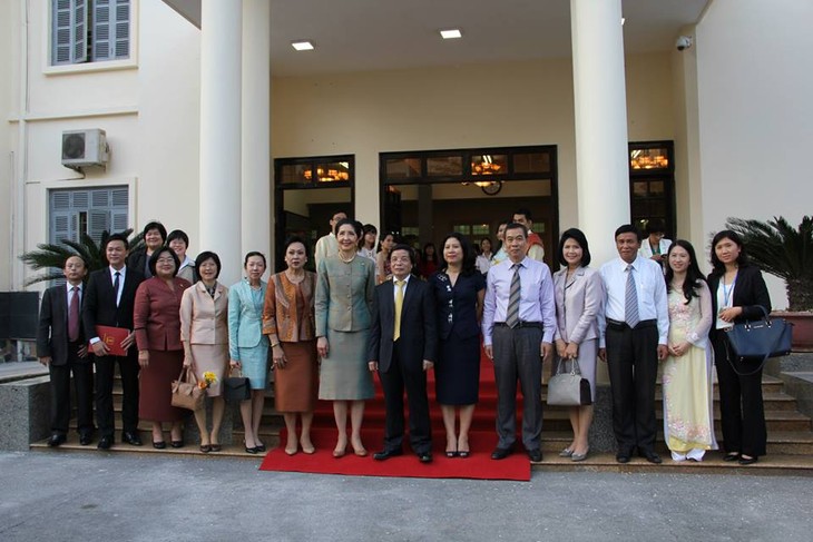 Hasil-guna pola kerjasama  pendidikan Vietnam-Thailand di Institut Hanoi - ảnh 1