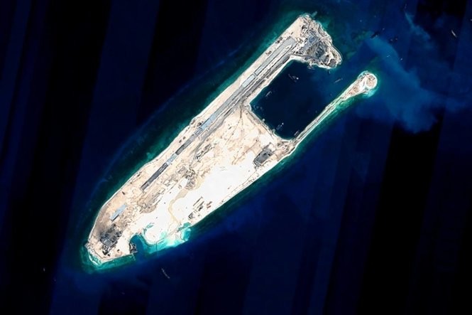 AS memperingatkan Tiongkok meningkatkan  aktivitas pembangunan pulau buatan di Laut Timur. - ảnh 1