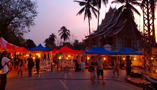 Ibukota kuno Luang Prabang dengan program  konservasi  pusaka - ảnh 2