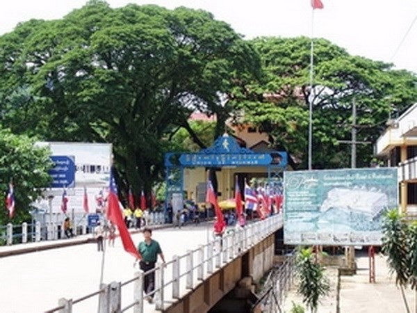 Myanmar membuka lagi koridor  perbatasan perdagangan  dengan Thailand - ảnh 1