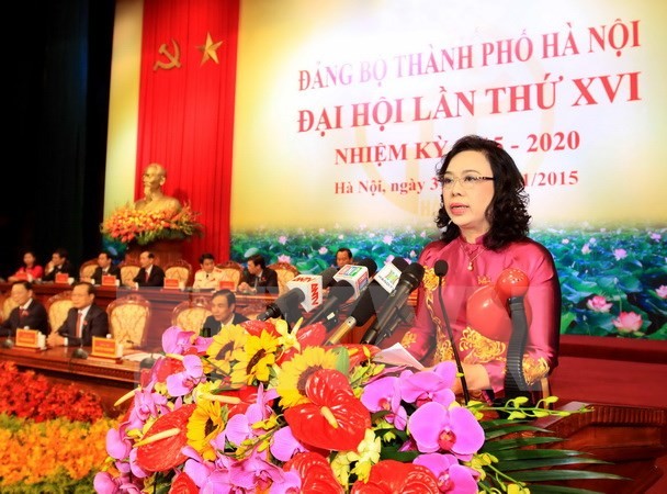 Penutupan Kongres ke-16 Organisasi Partai Komunis Vietnam kota Hanoi untuk masa bakti 2015-2020. - ảnh 1