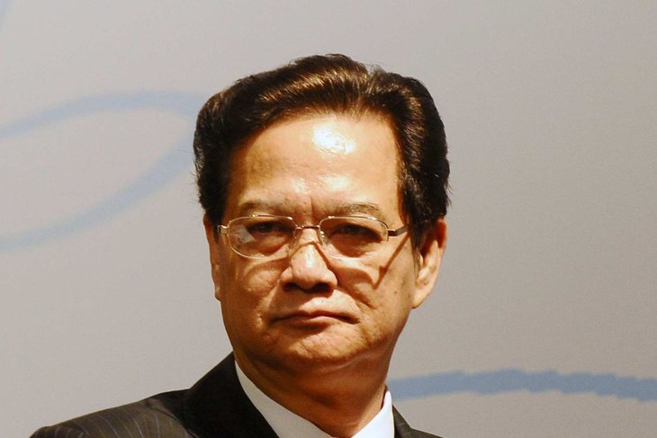 PM Vietnam, Nguyen Tan Dung  akan segera menghadiri KTT ke-27 ASEAN di Malaysia. - ảnh 1