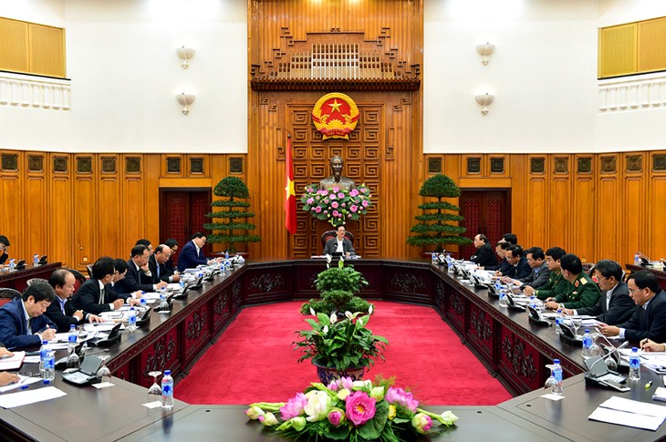 Badan Harian Pemerintah Vietnam mengadakan sidang  tentang masalah  menyesuaikan  perancangan listrik dan batu bara - ảnh 1