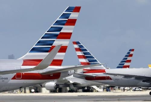 Banyak maskapai penerbangan AS mulai mendaftarkan  lini penerbangan ke Kuba - ảnh 1