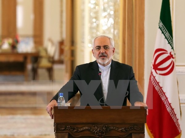 Iran menegaskan akan tidak mengadakan perundingan tentang  program rudal - ảnh 1
