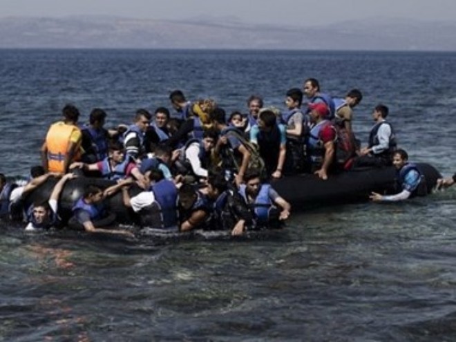 Yunani menyelamatkan  puluhan orang di laut - ảnh 1