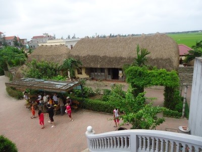 Mengunjungi museum daerah pedesaan  yang tenteram Giao Thuy - ảnh 1