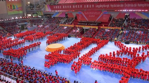 Kaum pemuda Vietnam dan Tiongkok berpadu tenaga  memupuk persahabatan - ảnh 1