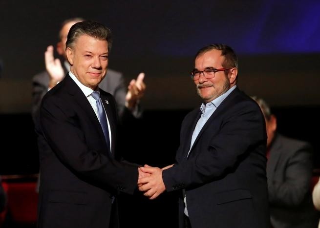 Pemerintah Kolombia dan FARC menandatangani permufakatan damai yang direvisi - ảnh 1