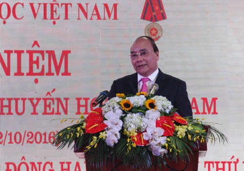 Upacara peringatan ultah ke-20 berdirinya bursa efek Vietnam - ảnh 1