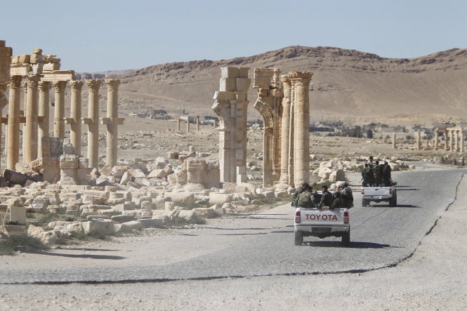 IS menduduki kembali  kota Palmyra - ảnh 1