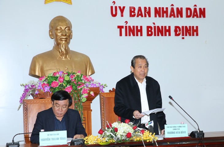 Deputi PM Vietnam, Truong Hoa Binh  melakukan kunjungan kerja di provinsi Binh Dinh - ảnh 1