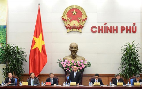 PM Vietnam, Nguyen Xuan Phuc  berharap supaya  para ilmuwan terus memberikan konsultasi dan kritik kebijakan - ảnh 1