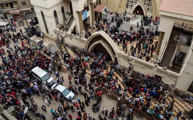 Mesir untuk sementara menahan  3 tersangka pelaku serangan teror terhadap 2 gereja - ảnh 1