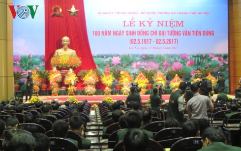 Memperingati ultah ke-100 hari kelahiran Jenderal Van Tien Dung - ảnh 1
