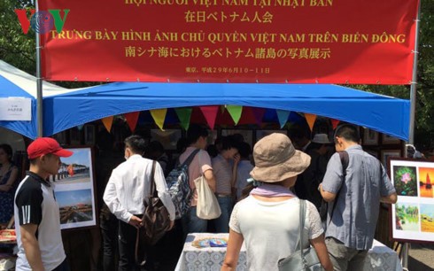 Pameran  menegaskan kedaulatan laut Vietnam di Tokyo, Jepang - ảnh 1