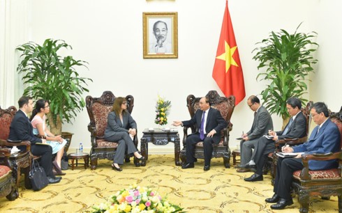 PM Vietnam, Nguyen Xuan Phuc  menerima Dubes Israel, Meirav Eilon Shahar - ảnh 1