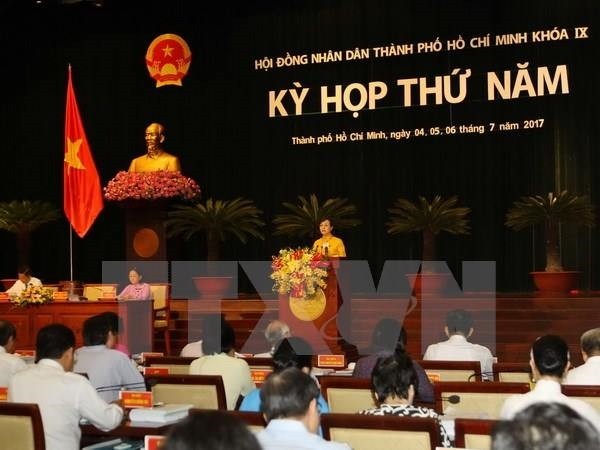 Pembukaan persidangan ke-5 Dewan Rakyat Kota Ho Chi Minh angkatan IX - ảnh 1