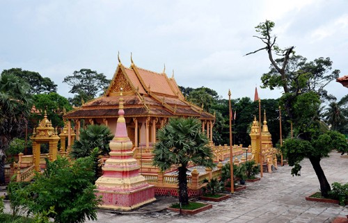 Mengunjungi beberapa pagoda di provinsi Soc Trang - ảnh 3