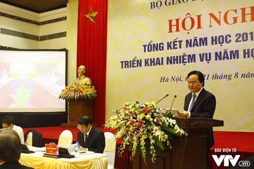 Kementerian Pendidikan dan Pelatihan Vietnam menggelarkan tugas  tahun ajar 2017-2018 - ảnh 1