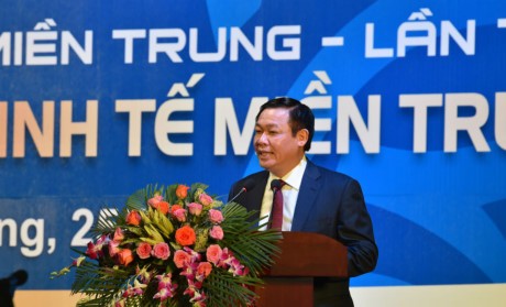 Forum ke-2 Ekonomi Daerah Vietnam Tengah-tahun 2017 - ảnh 1