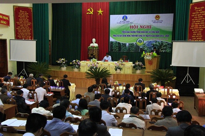 Menggelarkan Program  Sains dan Teknologi untuk kebutuhan membangu pedesaan baru daerah Tay Nguyen - ảnh 1