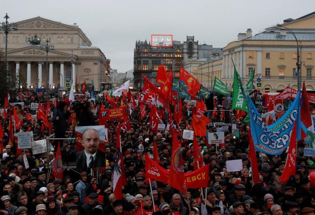 Aktivitas-aktivitas memperingati ultah ke-100 Revolusi Oktober Rusia - ảnh 1