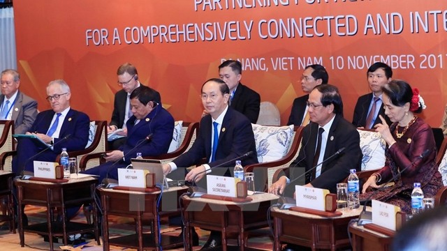Presiden Vietnam, Tran Dai Quang memimpin dialog tingkat tinggi tidak  resmi APEC-ASEAN - ảnh 1