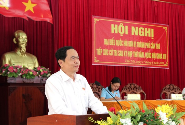 Ketua Pengurus Besar Front Tanah  Air Viet Nam, Tran Thanh Man mengadakan kontak dengan para pemilih Kota Can Tho - ảnh 1
