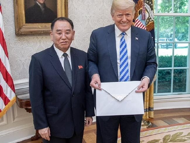 Pemimpin RDRK, Kim Jong-un mengirim lagi surat kepada Presiden AS, Donald Trump - ảnh 1