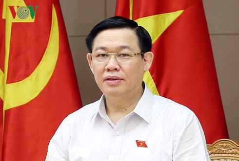 Deputi PM Vuong Dinh Hue: Dana Perkembangan Badan Usaha  Kecil dan Menengah akan membantu Start-up - ảnh 1