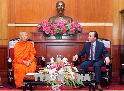 Viet Nam dan Laos memperkuat  kerjasama agama Buddha - ảnh 1